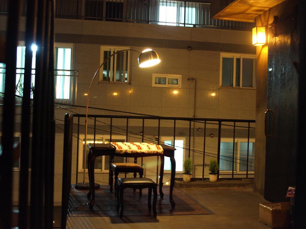 Twotwo House Hotel Seoul Room photo